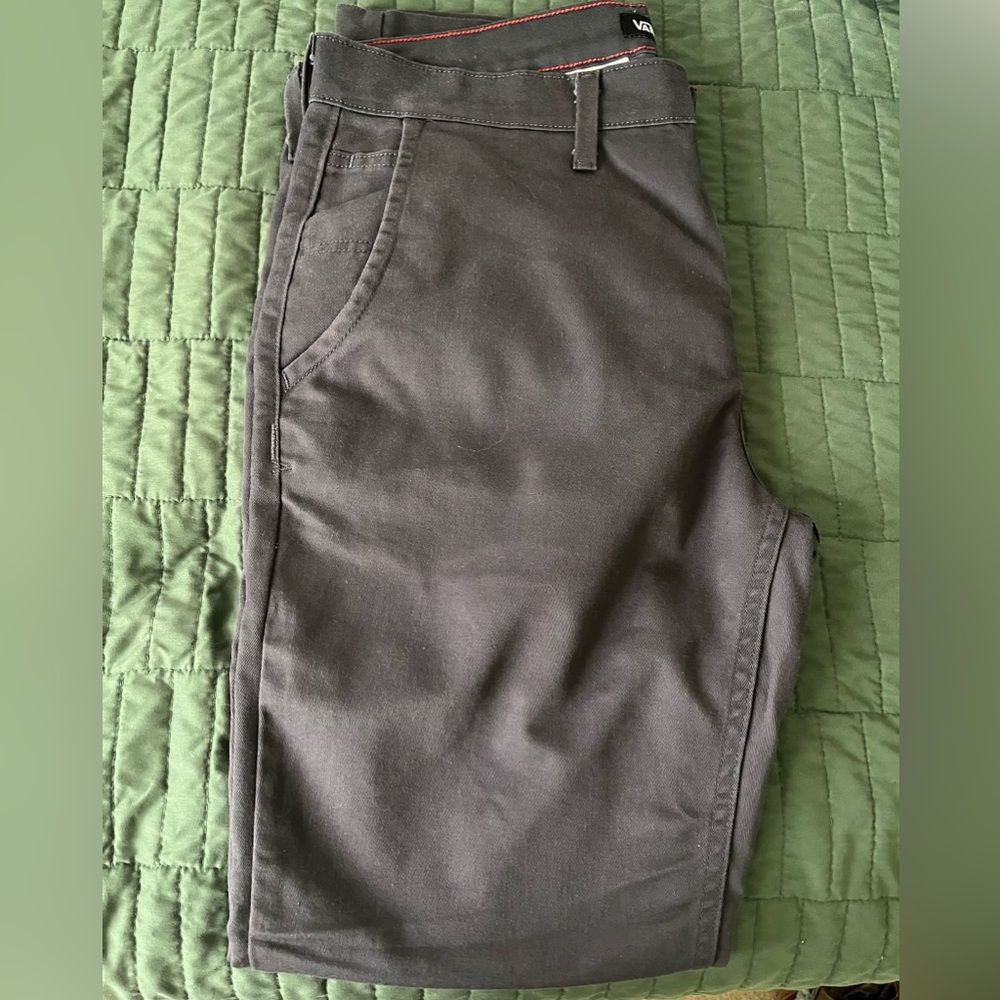 Vans chinos